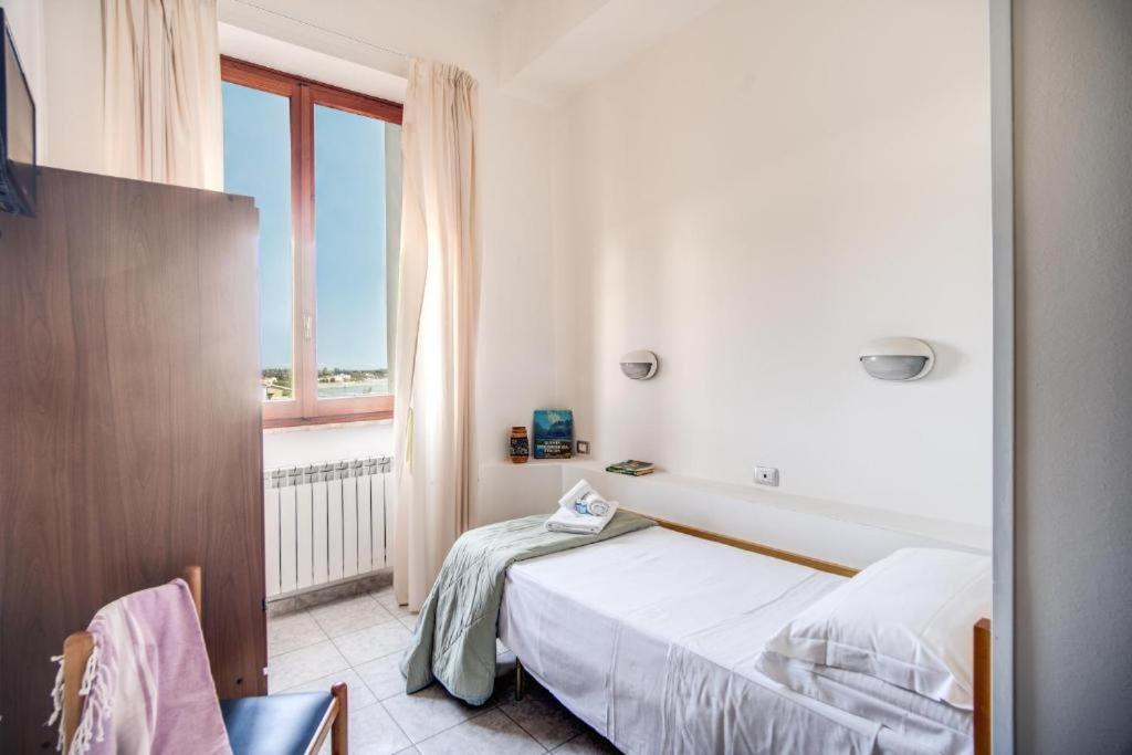 Villa Mg Hotel Santa Marinella Eksteriør bilde