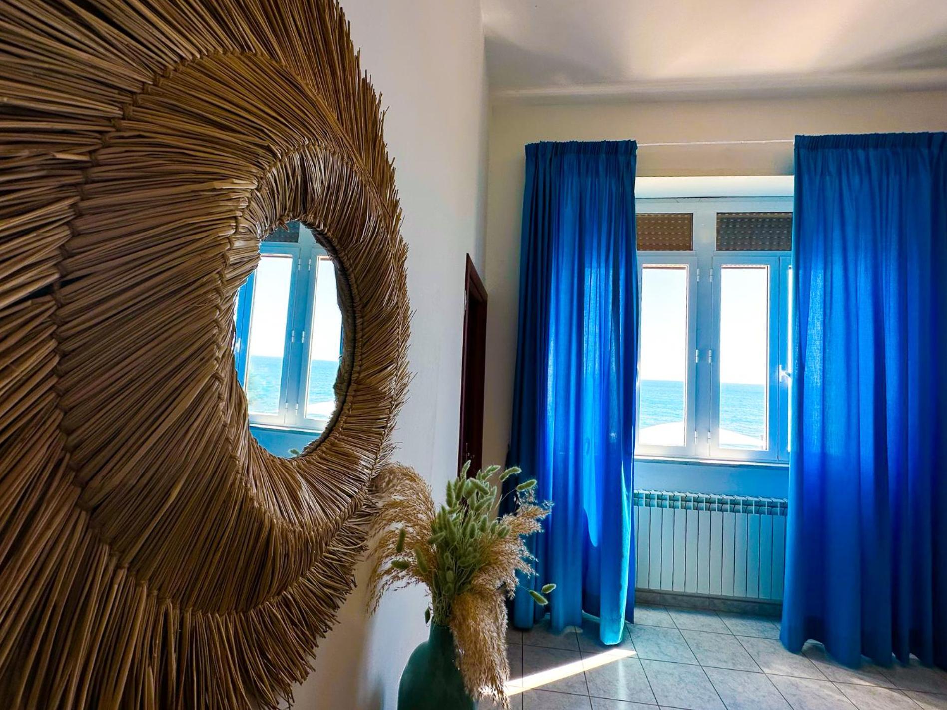 Villa Mg Hotel Santa Marinella Eksteriør bilde