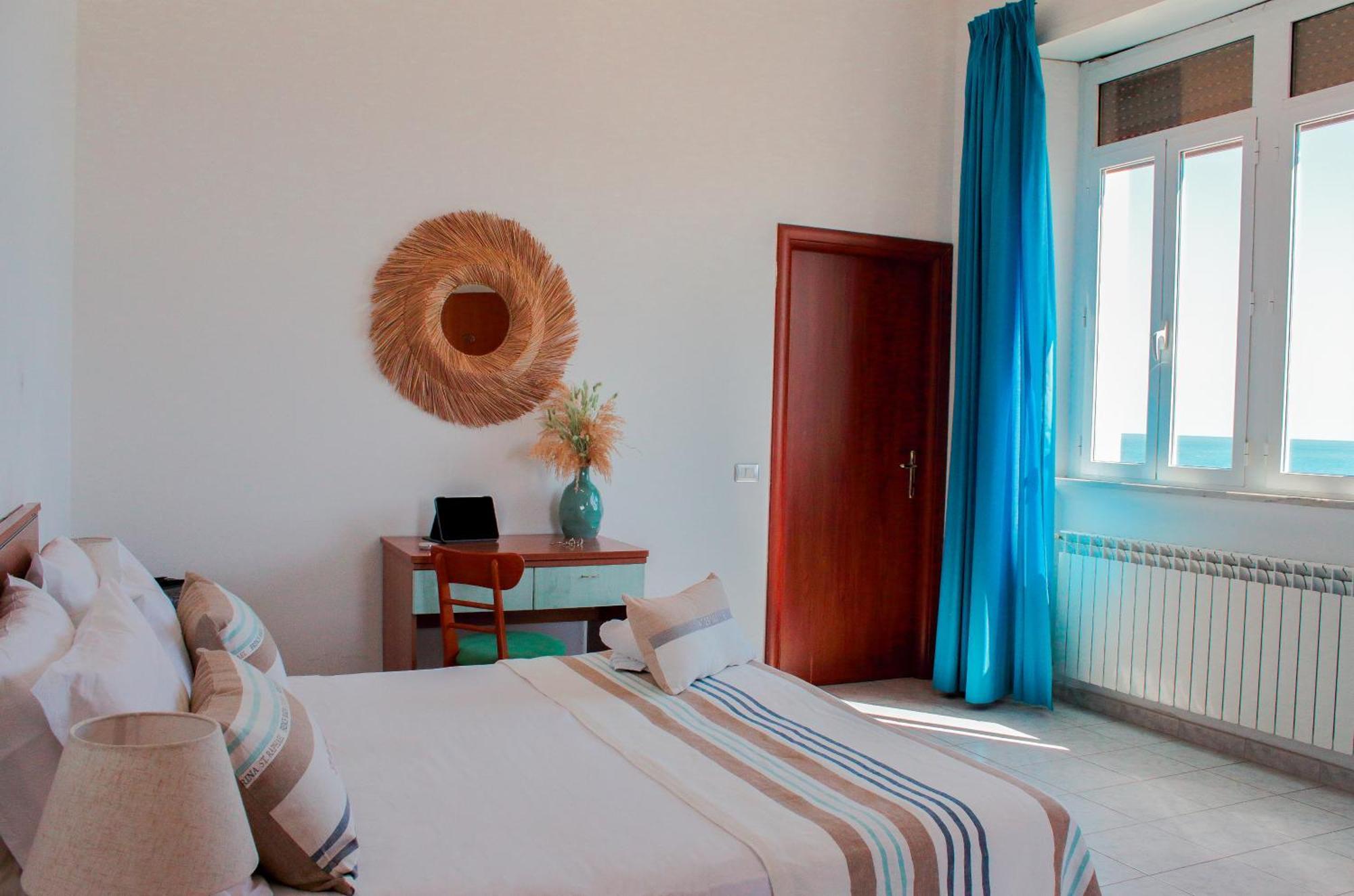 Villa Mg Hotel Santa Marinella Eksteriør bilde